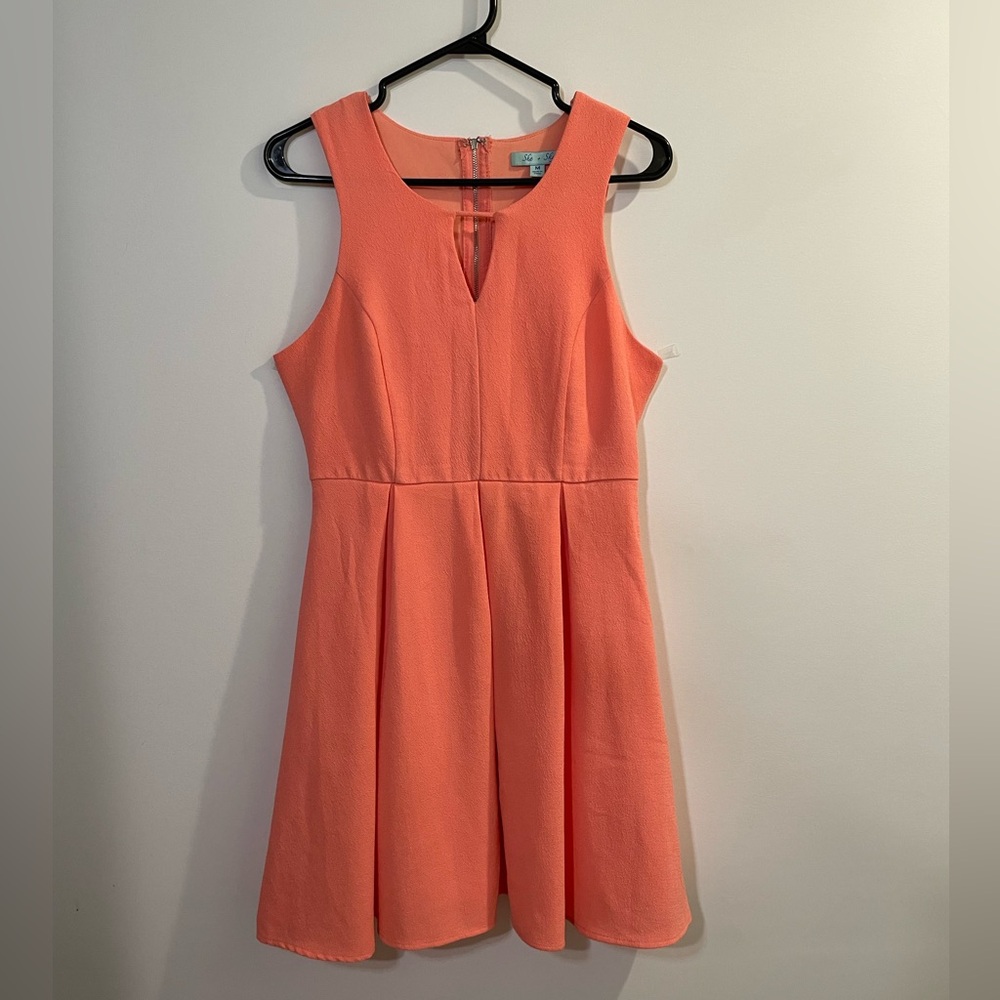 Coral She + Sky Pleated Dress🩷
